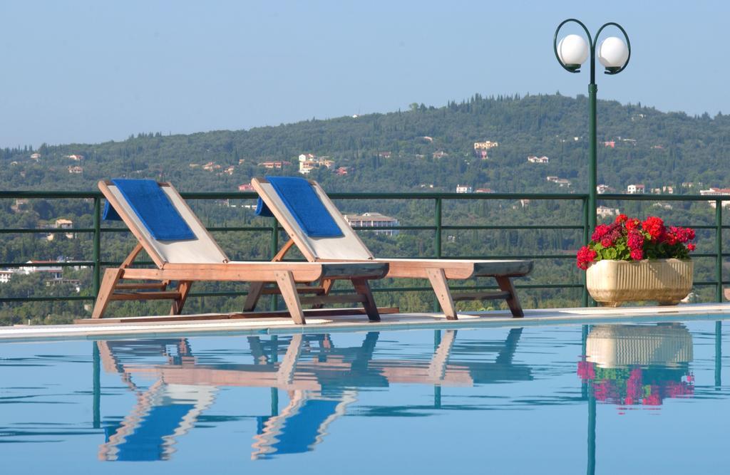 Hôtel Marilena à Ypsos Extérieur photo
