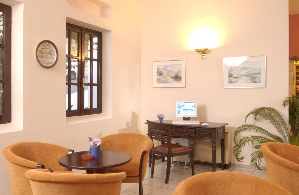 Hôtel Marilena à Ypsos Extérieur photo