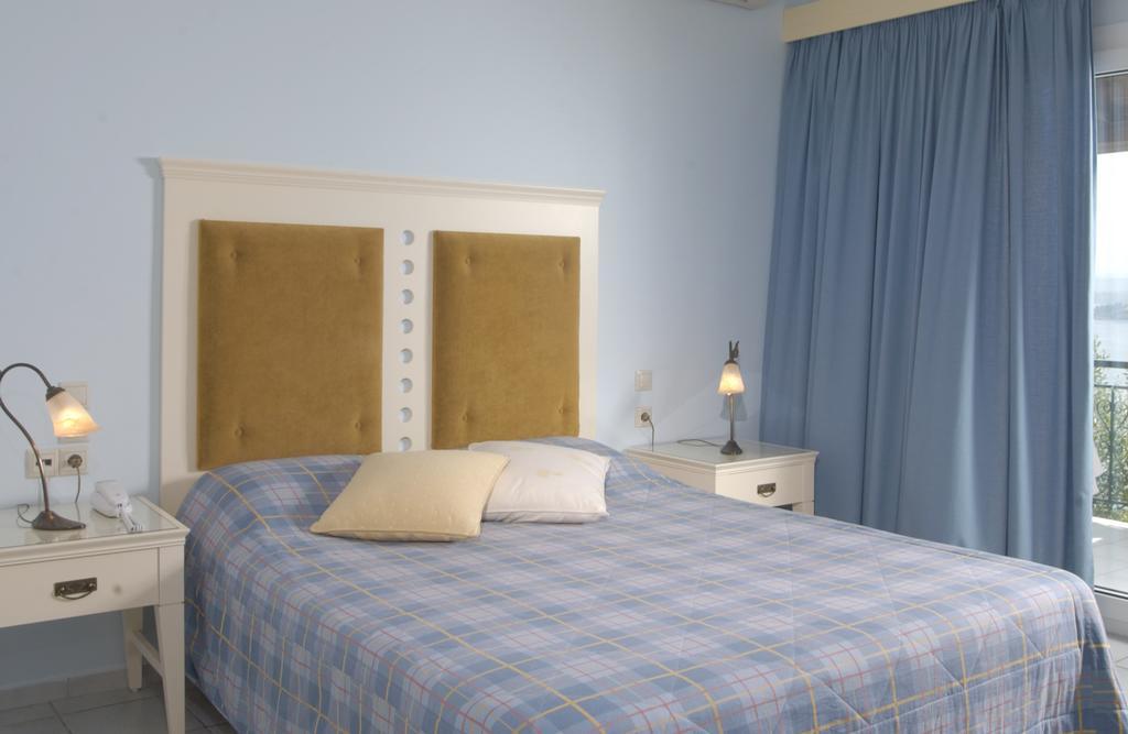 Hôtel Marilena à Ypsos Chambre photo